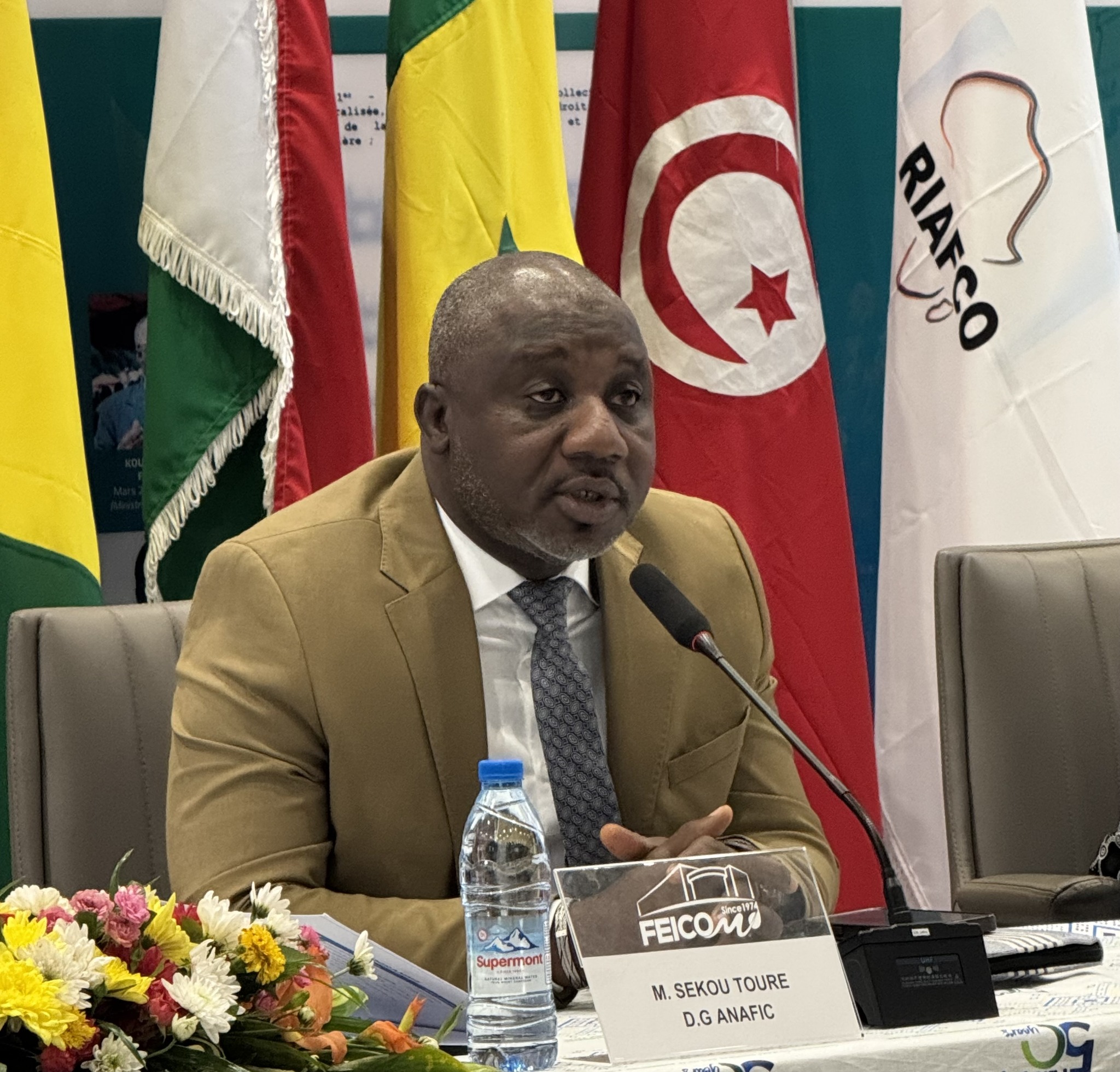 Coopération décentralisée : la délégation ANAFIC-RIAFCO en visite stratégique au siège du FEICOM à Yaoundé
